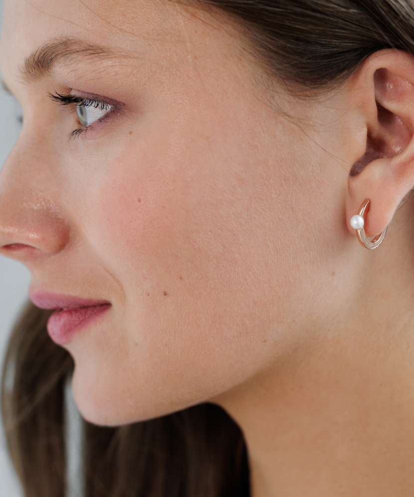 Kullatud Hõbekõrvarõngad pärlite ja tsirkoonidega