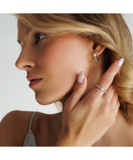 Hõbekõrvarõngad pärlitega