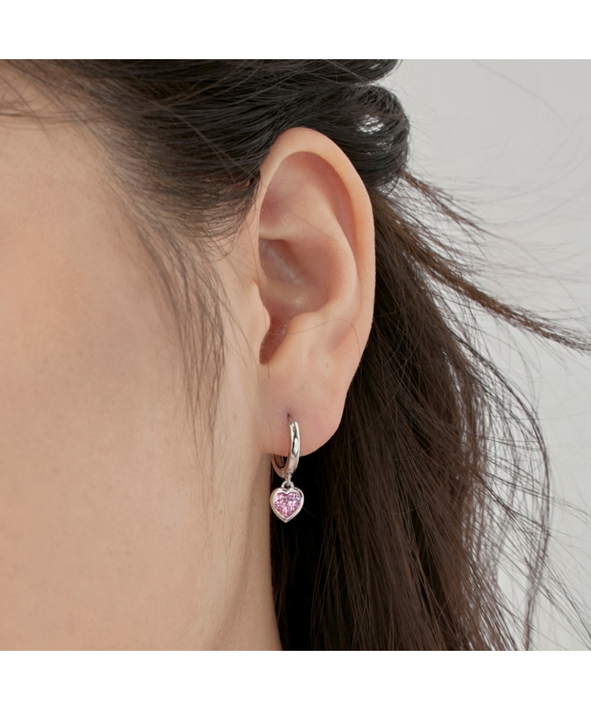 Hõbekõrvarõngad tsirkoonidega