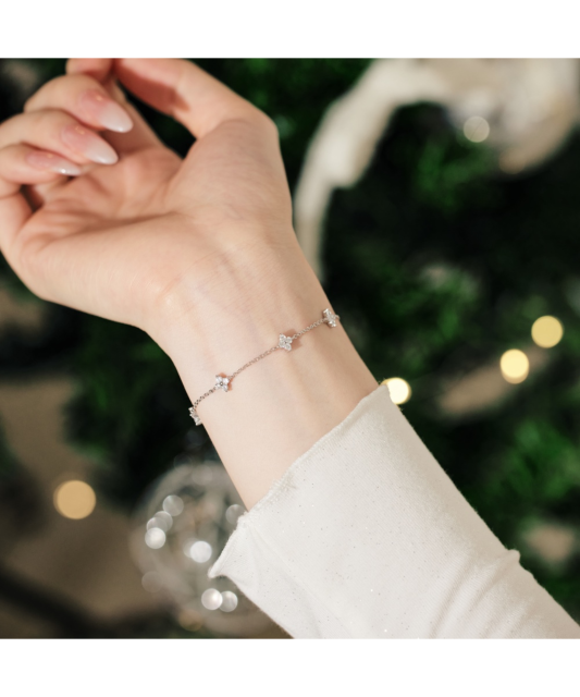 Hõbekäevõru tsirkoonidega