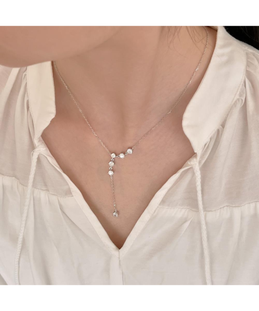 Hõbekett tsirkoonist ripatsiga