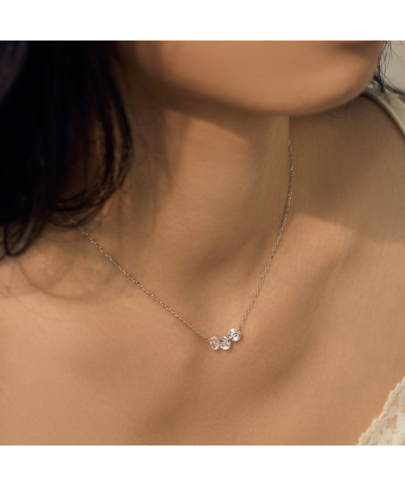 Hõbekett tsirkoonist ripatsiga