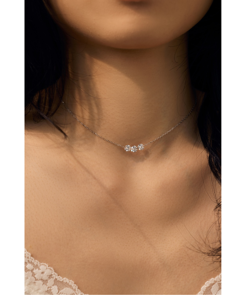 Hõbekett tsirkoonist ripatsiga