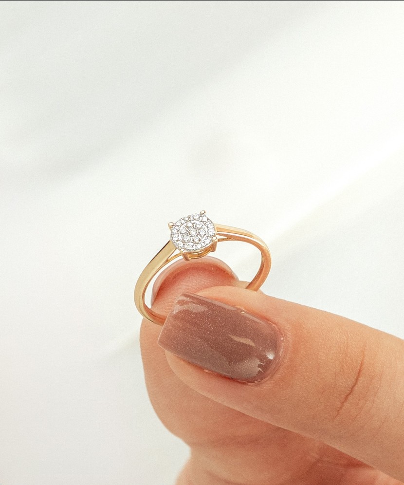 Kollasest Kullast Sõrmus Teemantide