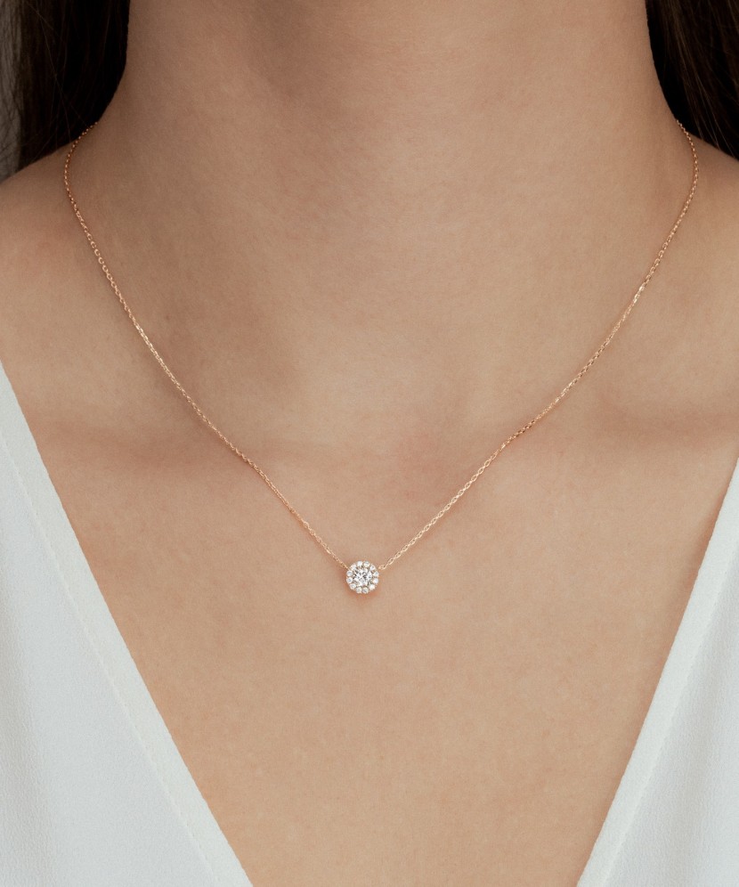 Kuldkett tsirkoonist ripatsiga