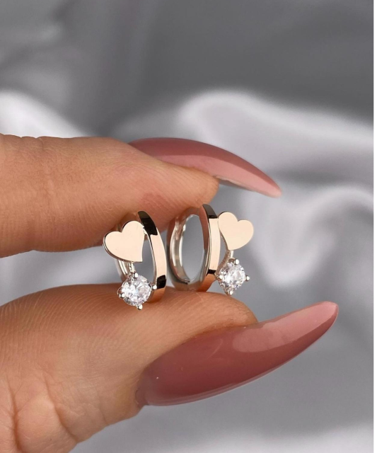 Hõbekõrvarõngad kullatud tsirkoonidega