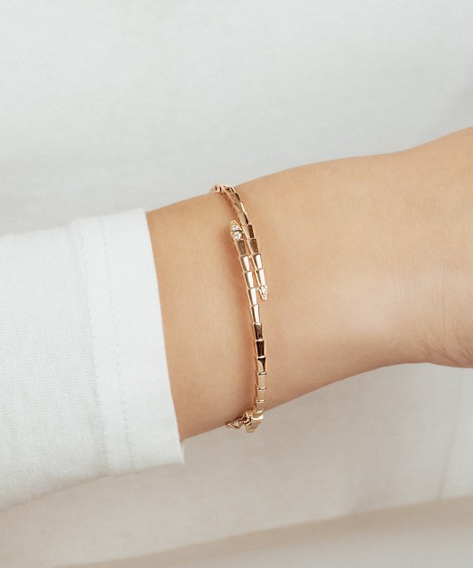 Золотой браслет с цирконами