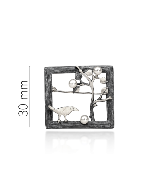 Серебряная брошь с жемчугом