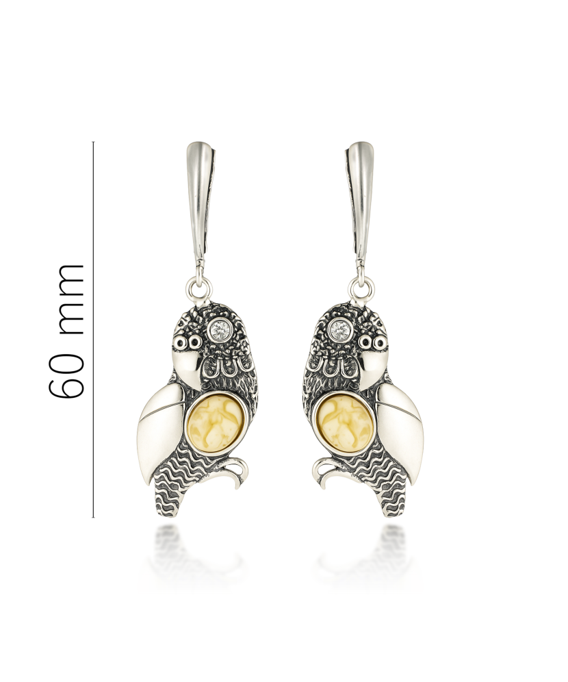 Hõbekõrvarõngad merevaiguga