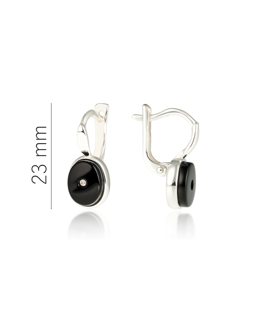 Hõbekõrvarõngad oonüksiga