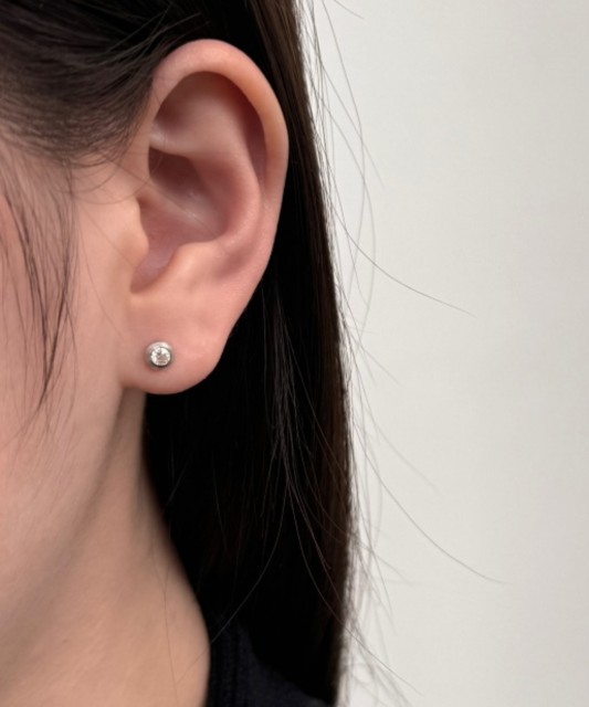 Hõbedast kõrvarõngad moissaniitidega