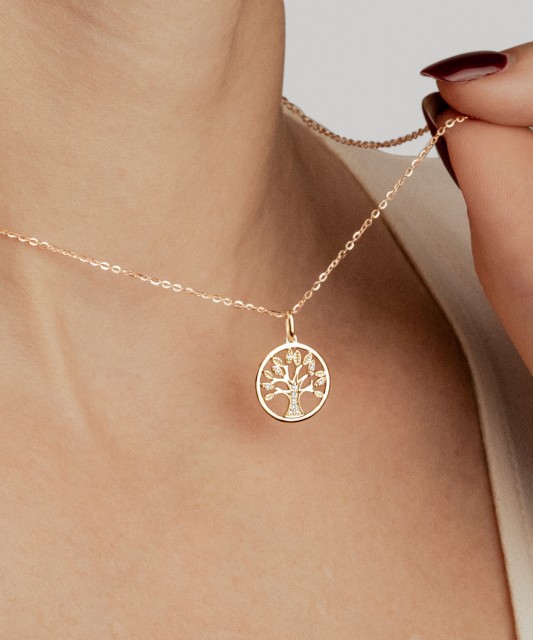 Подвеска из желтого золота с бриллиантами