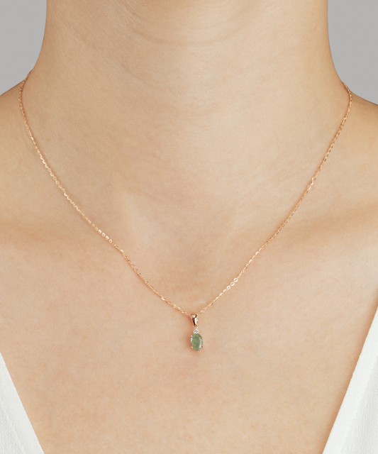 Kuldripats smaragdi ja teemanditega