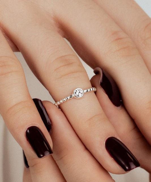 Серебряное кольцо с цирконом