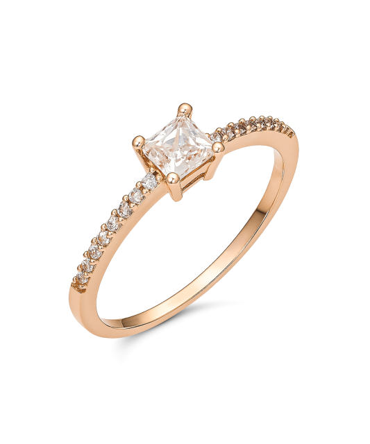 Золотое кольцо с цирконами