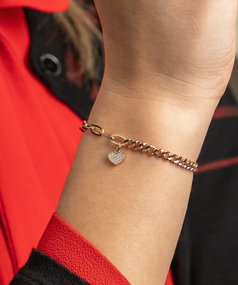 Kuldkäevõru tsirkoonidega