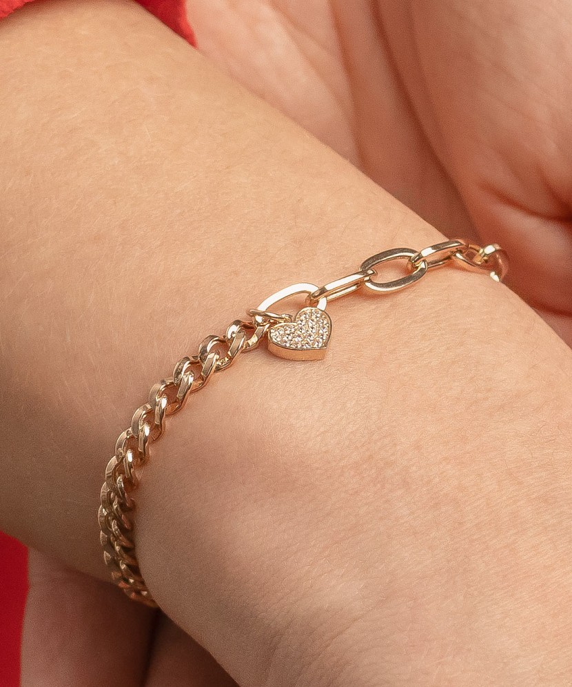 Kuldkäevõru tsirkoonidega