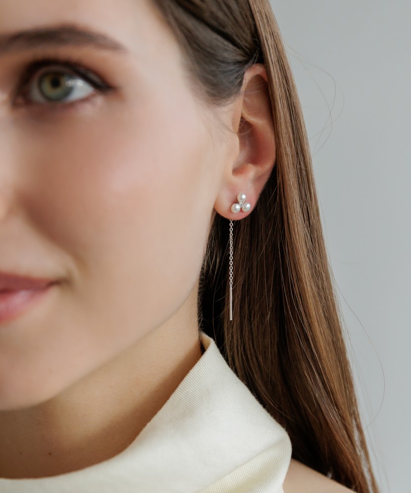 Hõbekõrvarõngad pärlite ja tsirkoonidega