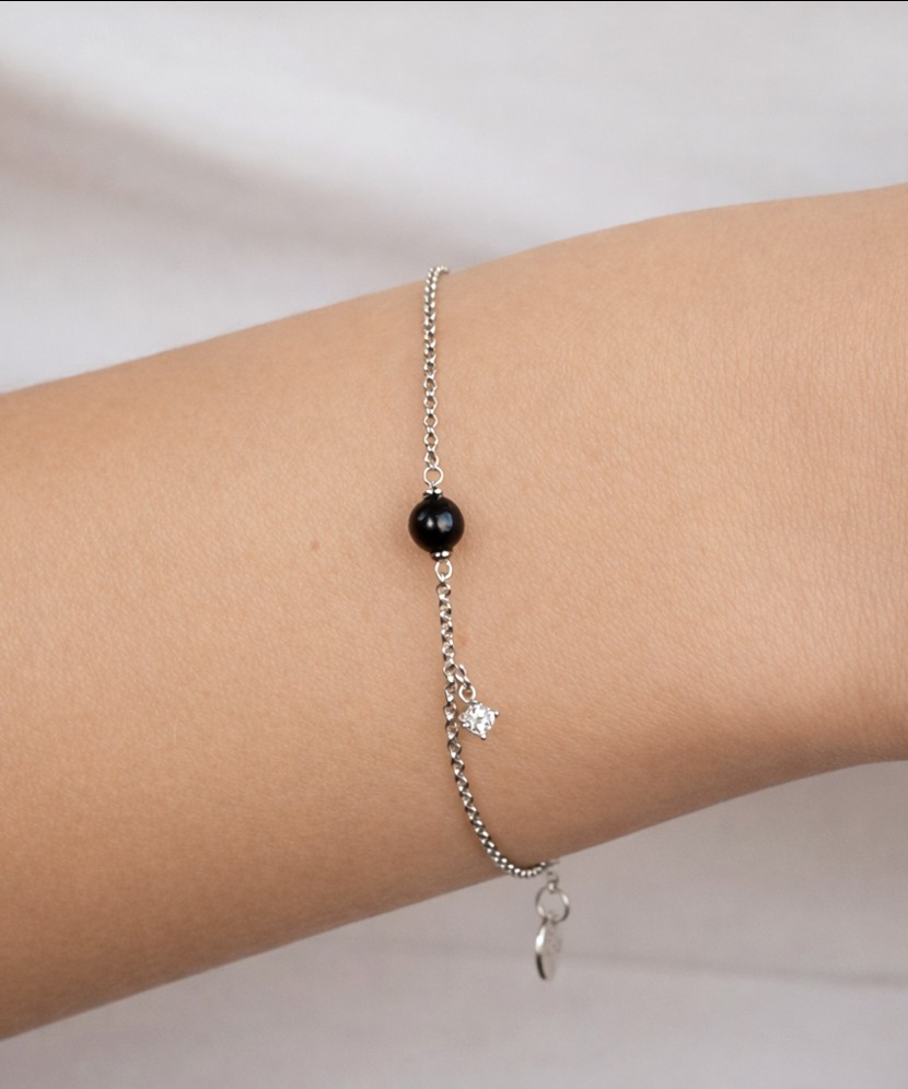 Серебряный браслет с жемчугом и цирконом