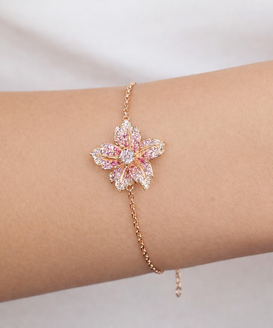 Hõbekäevõru tsirkoonidega kullatud