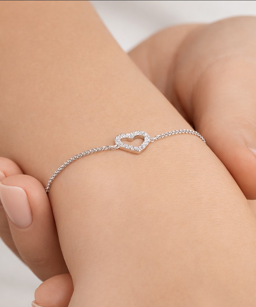 Серебряный браслет с цирконами