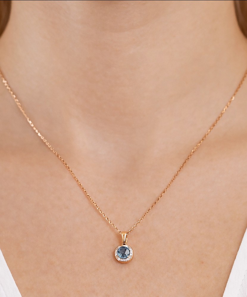 Kuldripats topaasi ja briljantidega