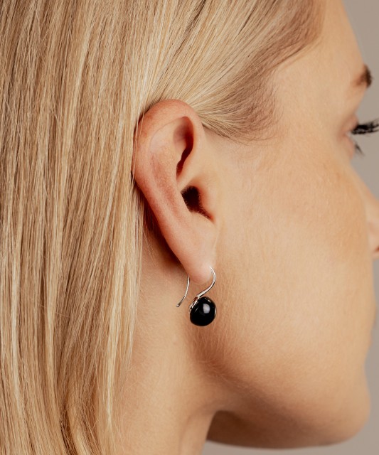 Hõbekõrvarõngad naturaalsete pärlitega