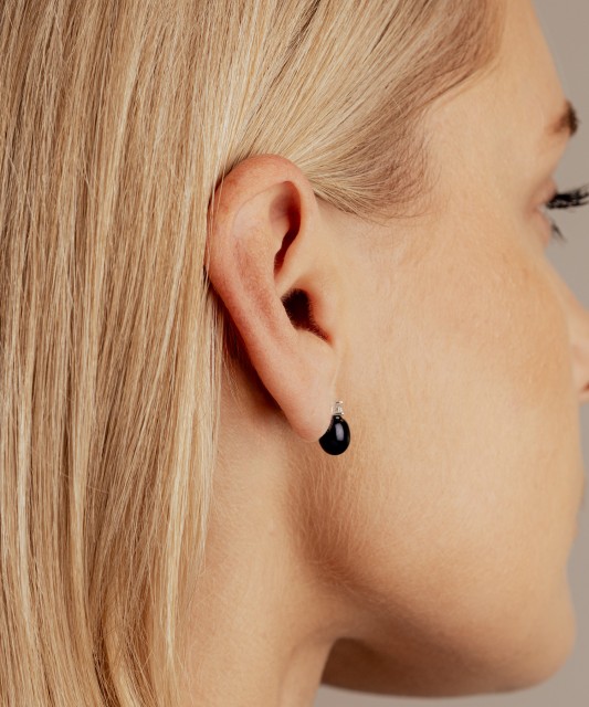 Hõbekõrvarõngad pärlite ja tsirkoonidega