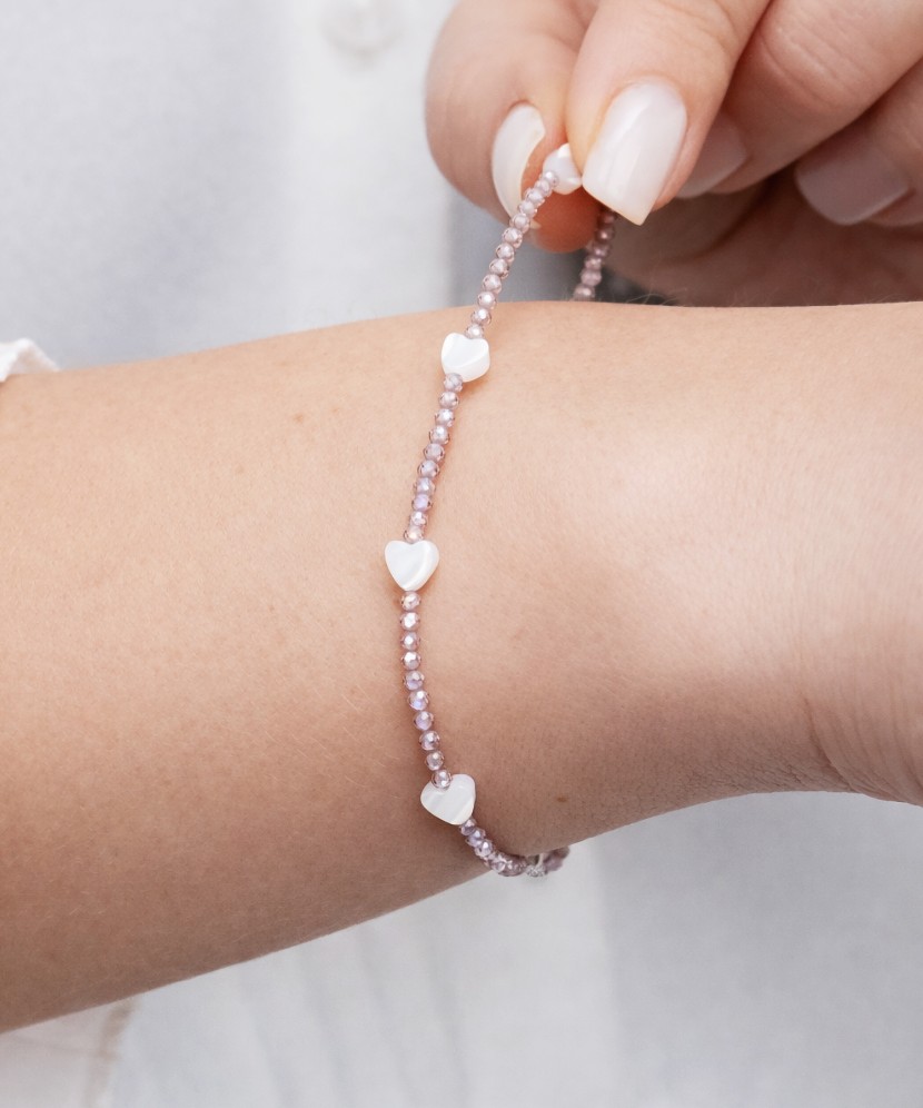 Käevõru tsirkoonide ja pärlmutriga