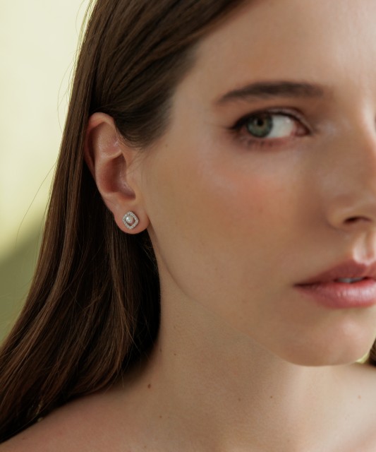 Hõbedast kõrvarõngad pärlite ja tsirkoonidega