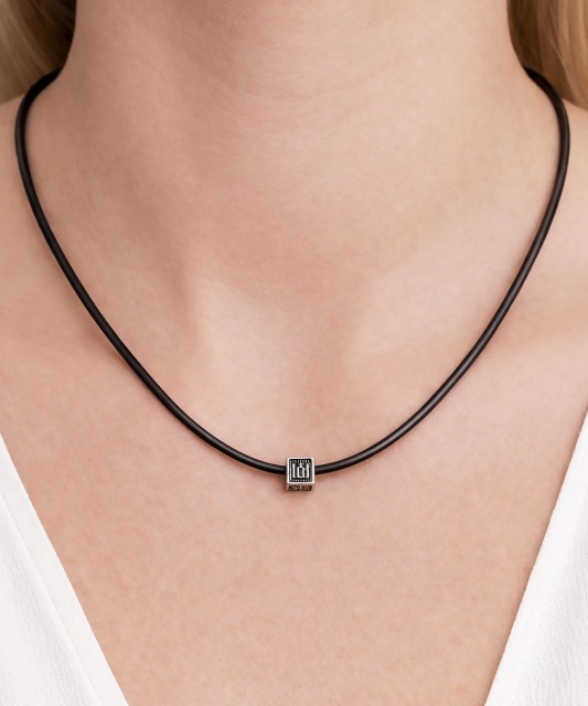 Кожаная цепочка с серебром