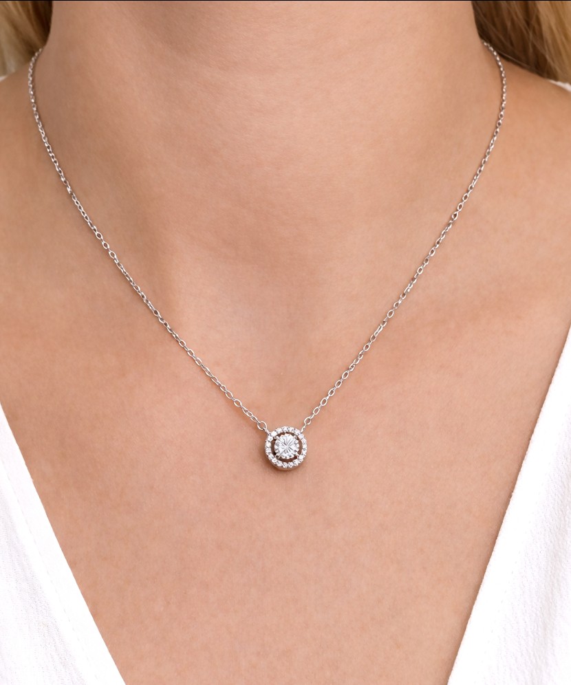 Hõbedast kett tsirkoonripatsiga