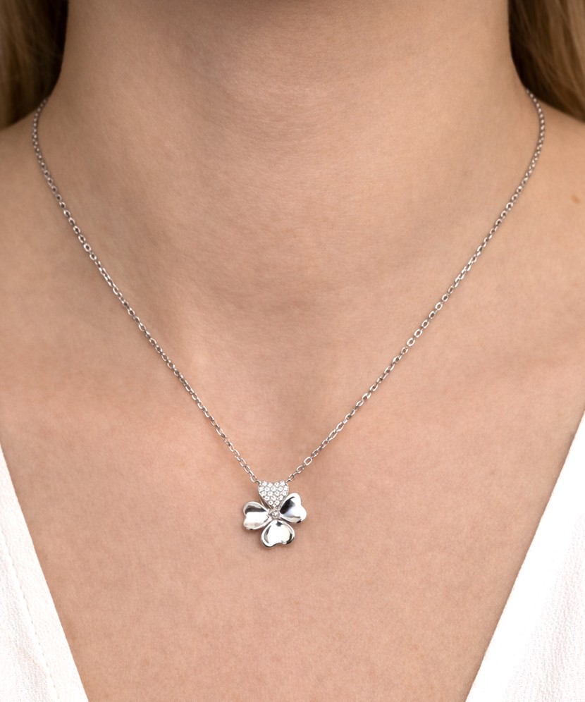 Hõbekett tsirkoonist ripatsiga