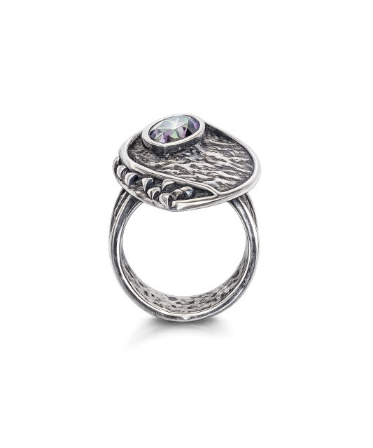 Hõbesõrmus topaasiga