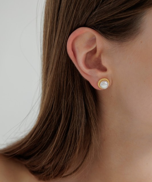 Kullatud hõbekõrvarõngad pärlitega