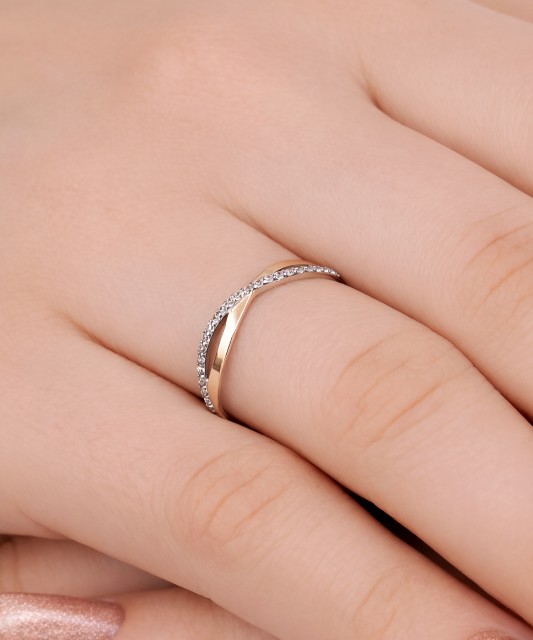 Hõbesõrmus kullatud tsirkoonidega