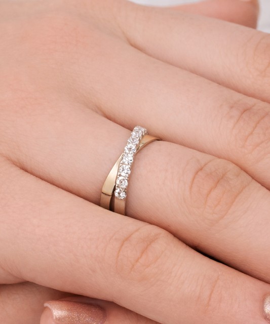 Hõbesõrmus kullatud tsirkoonidega