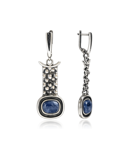 Hõbedast kõrvarõngad sadoliidiga