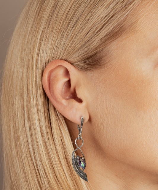 Hõbedast kõrvarõngad müstilise topaasiga