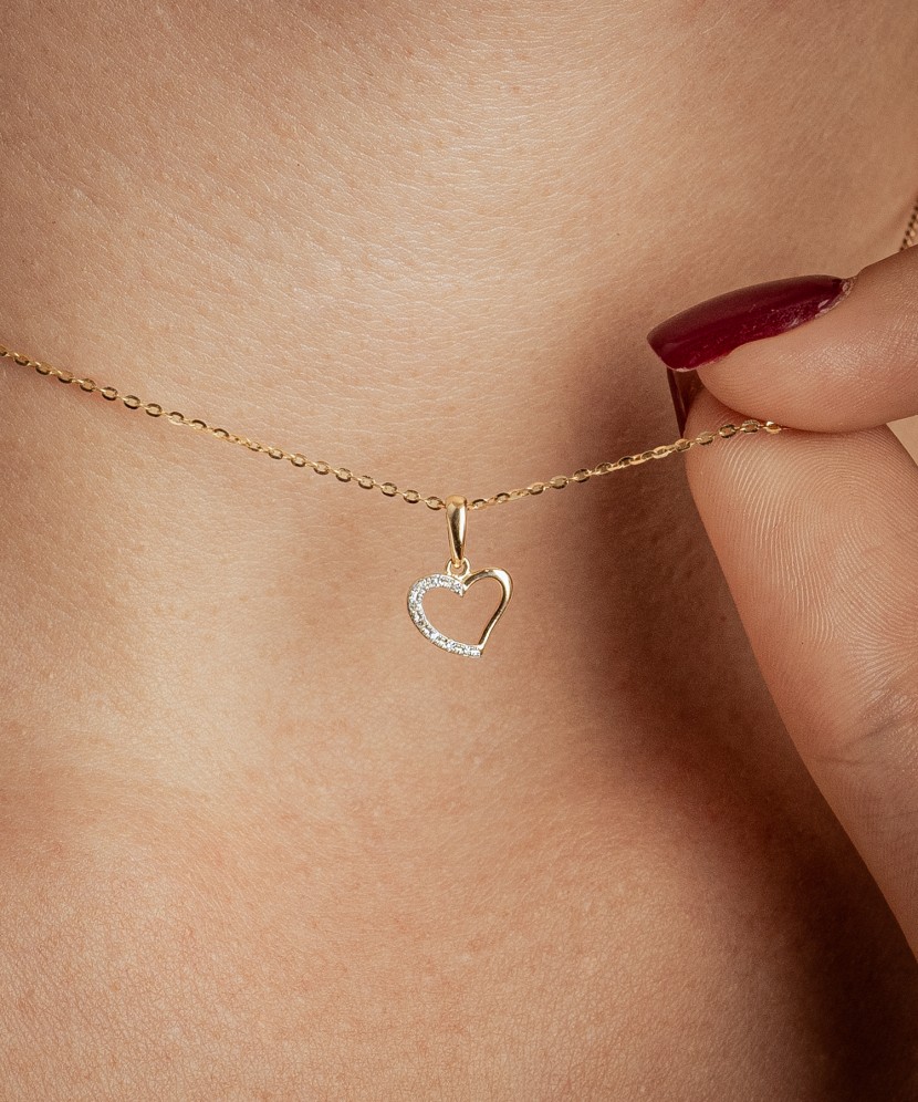 Kollasest Kullast Ripats Teemantidega