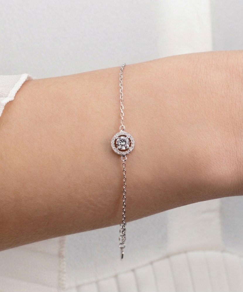 Серебряный браслет с цирконами