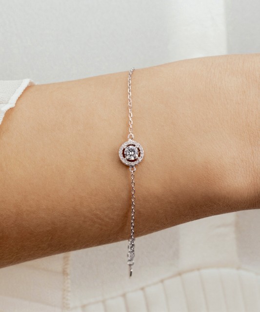 Серебряный браслет с цирконами