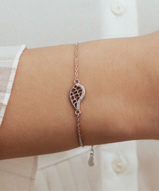 Hõbekäevõru tsirkoonidega "Ingli tiib"