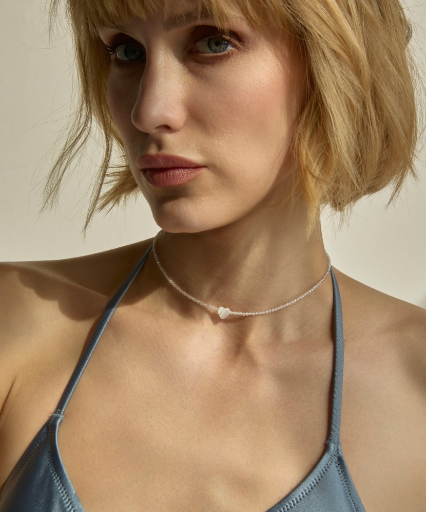 Vėrinys su cirkoniais ir perlamutru