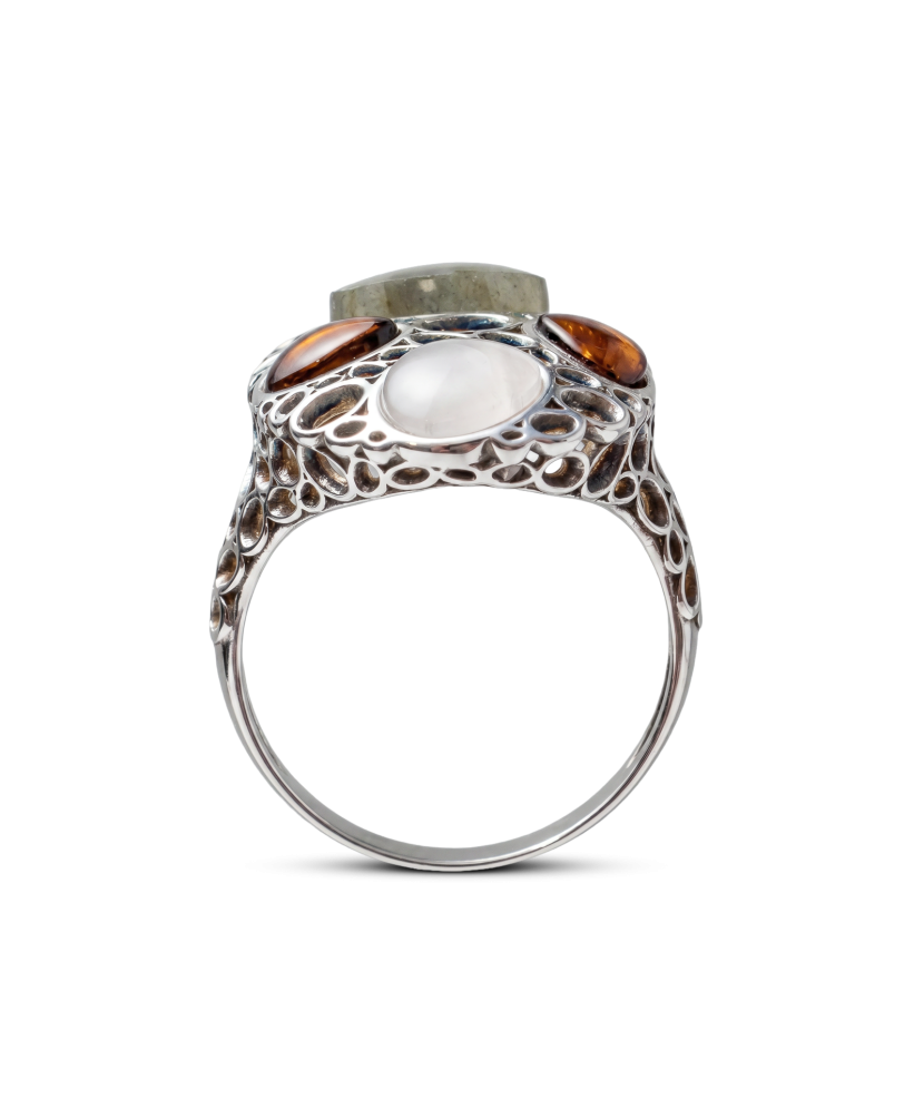 Hõbesõrmus merevaigu ja labradoriidiga