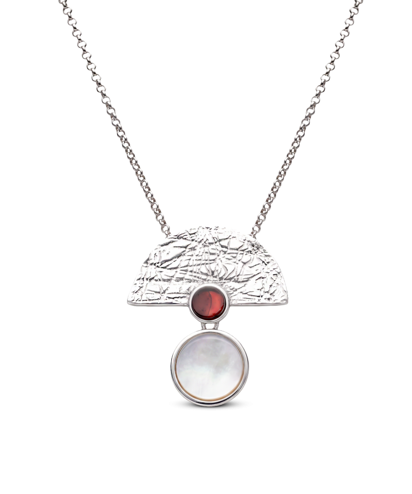 Hõbekett merevaigu ja pärlmutterripatsiga