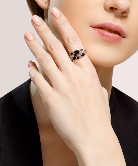 Hõbesõrmus suitsutopaaside ja tsirkoonidega - Hõbesõrmused - Goldinga