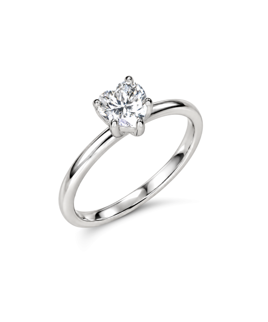 Hõbedast sõrmus moissaniidiga “Süda” 0.5ct