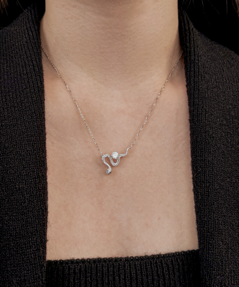 Hõbedane kett moissaniidist ripatsiga 0.5ct