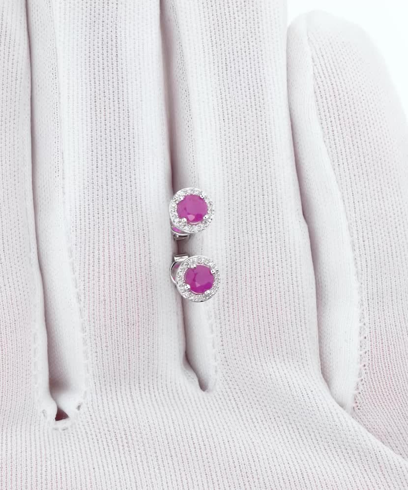 Серьги из белого золота с рубинами и бриллиантами